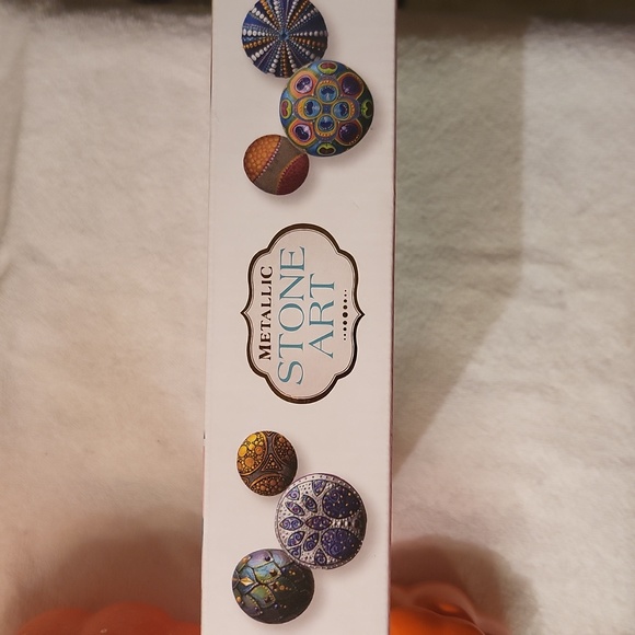 Metallic Stone Art NWT - Picture 4 of 4